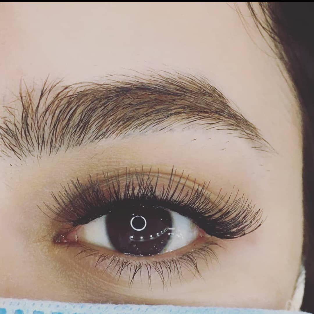 سالن زیبایی بلوط