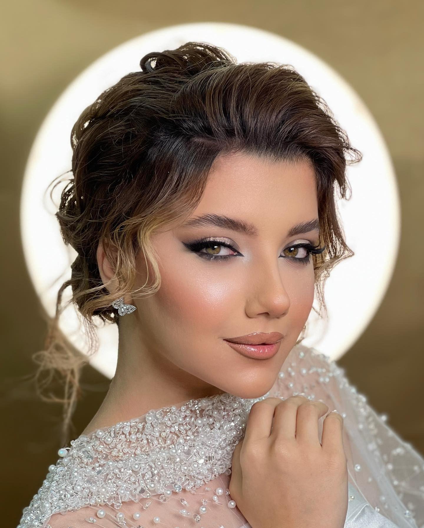 سالن زیبایی و خدمات تخصصی عروس زهرا عباسی