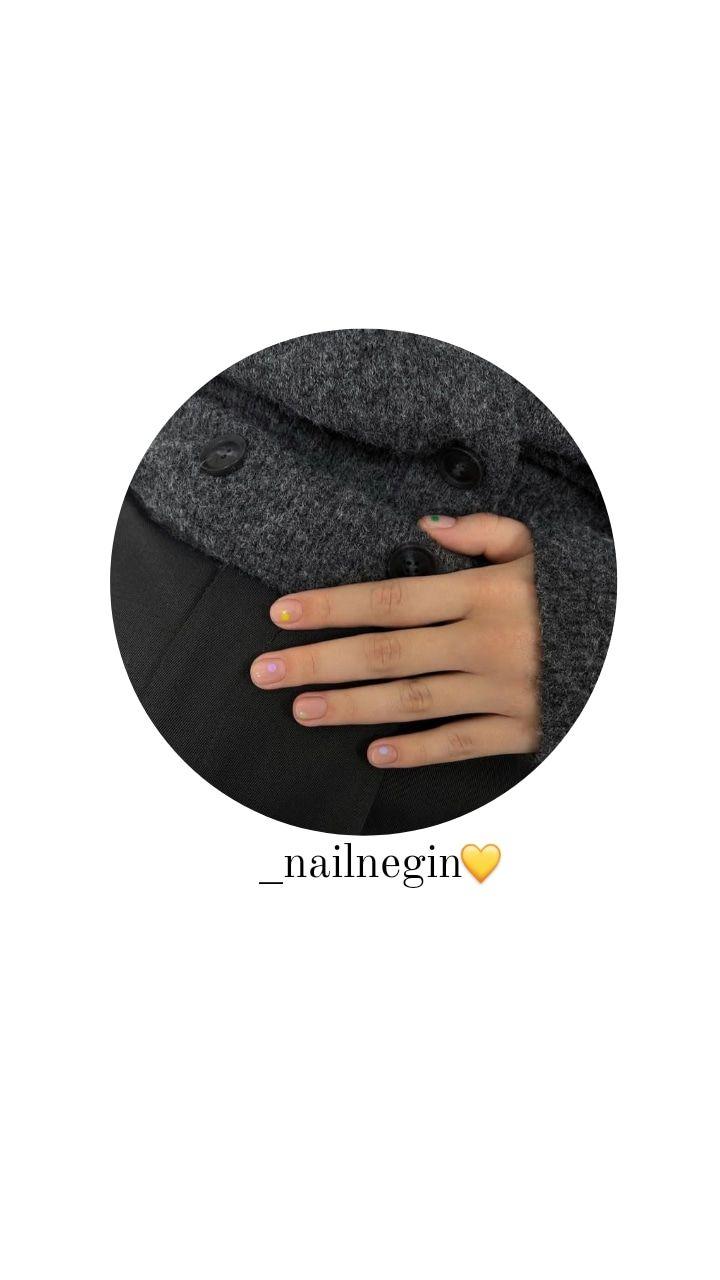 کاشت ناخن نگین